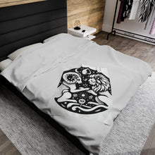 Load image into Gallery viewer, Benedicto Fiorelli - Blanket