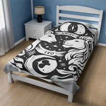 Load image into Gallery viewer, Elena Caravaggio - Blanket
